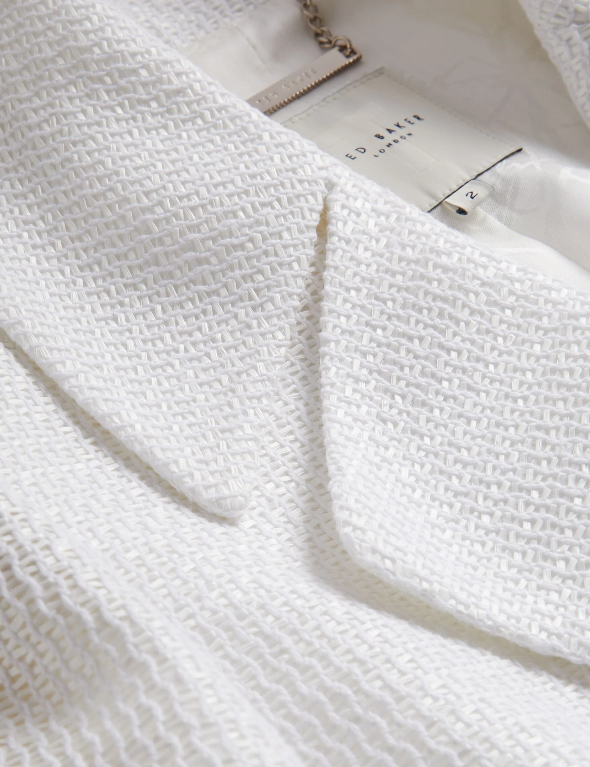 SHIROI | WHITE - Image 6