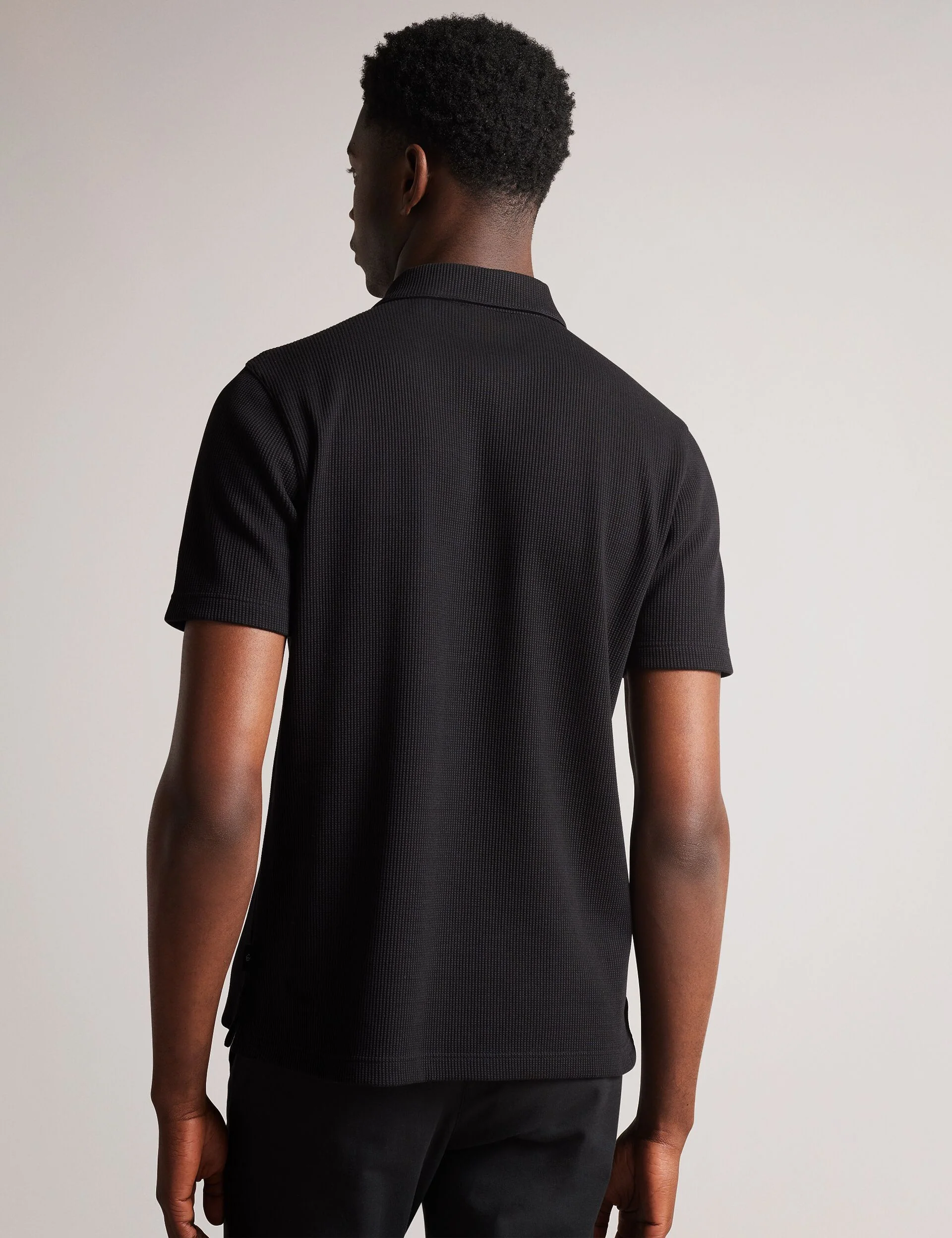 SHORT SLEEVE POLO | BLACK - Image 5