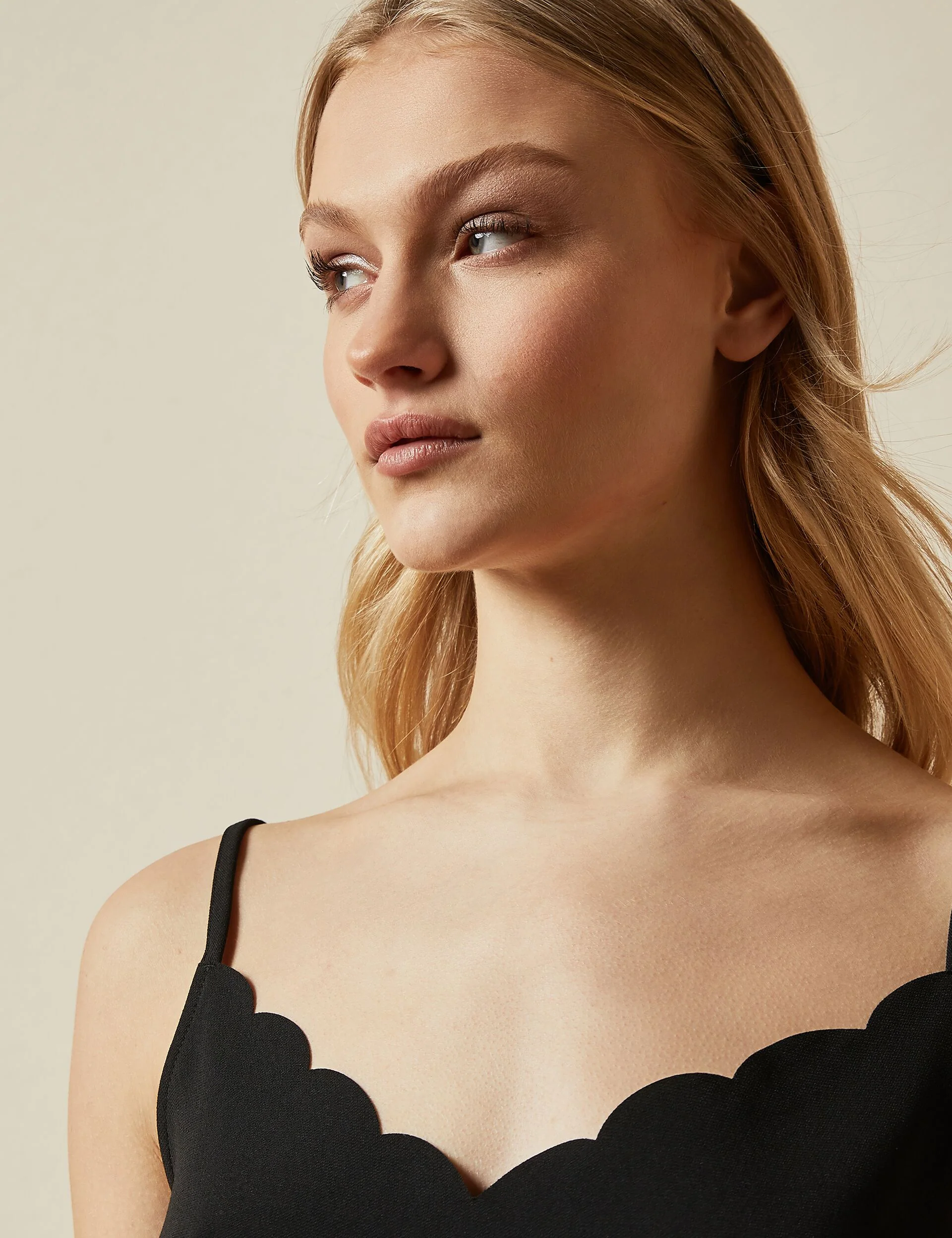 SIINA | BLACK - Image 3
