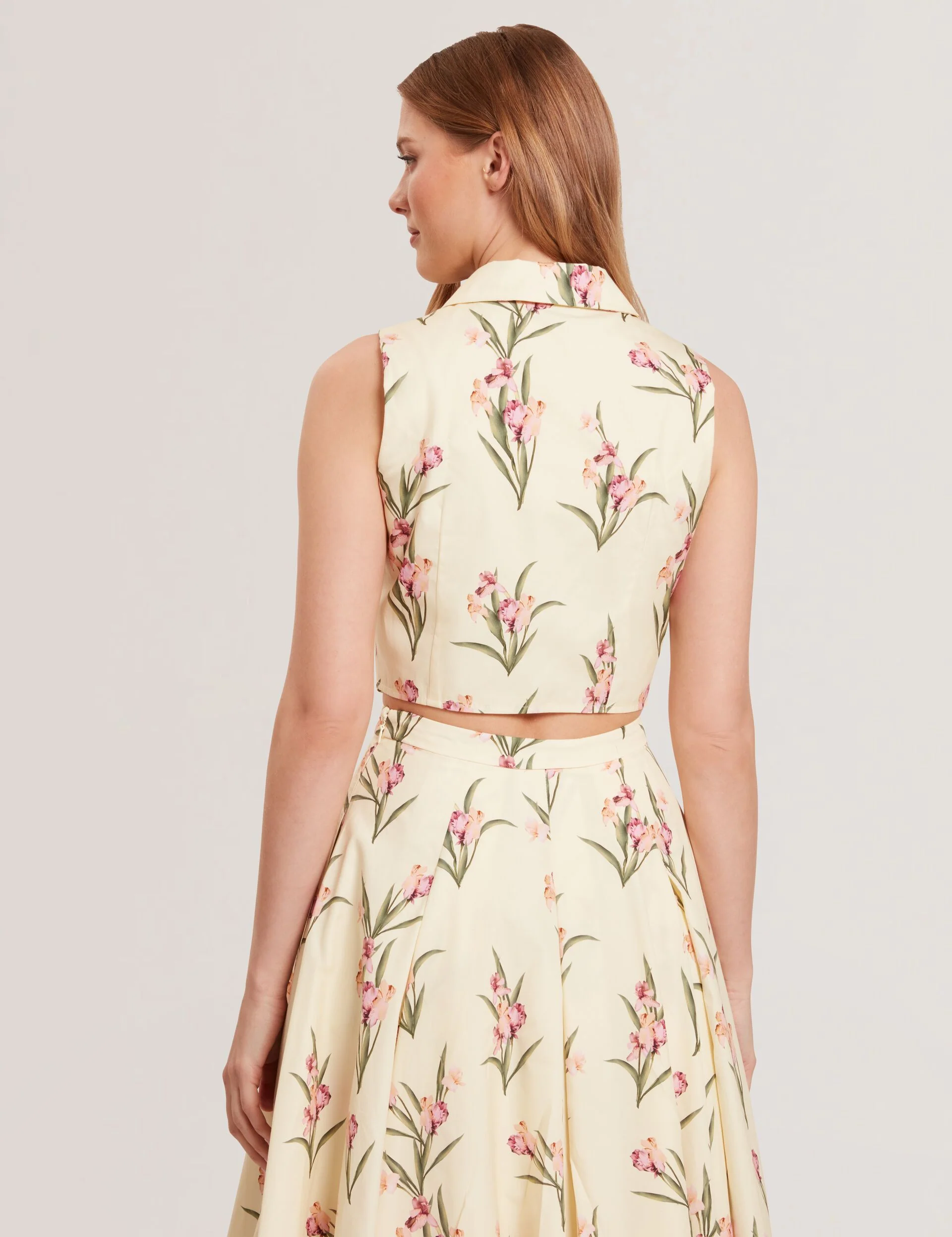 SLEEVELESS BUTTON UP SHIRT | YELLOW - Image 5