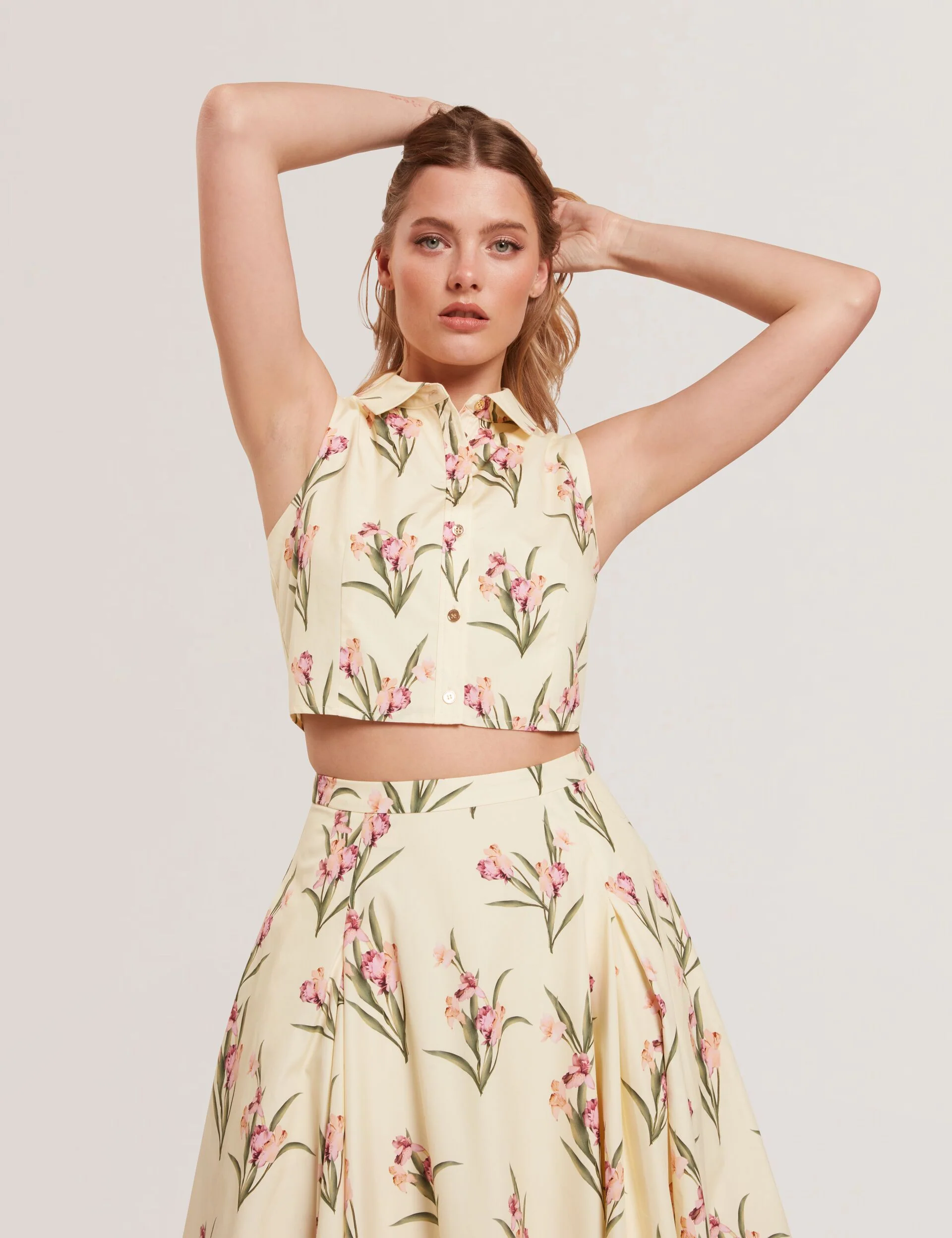 SLEEVELESS BUTTON UP SHIRT | YELLOW - Image 7