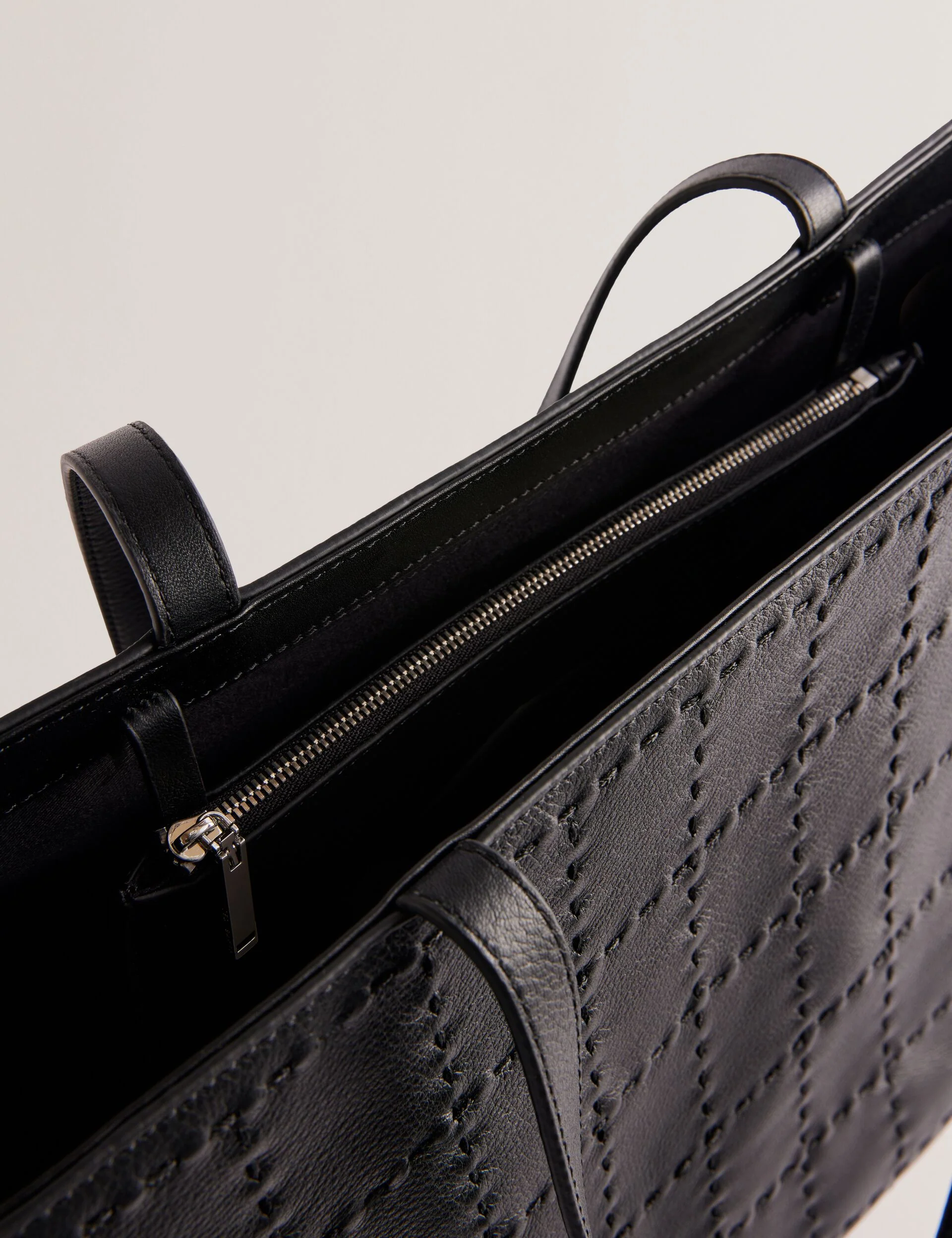 STALIE | BLACK - Image 4