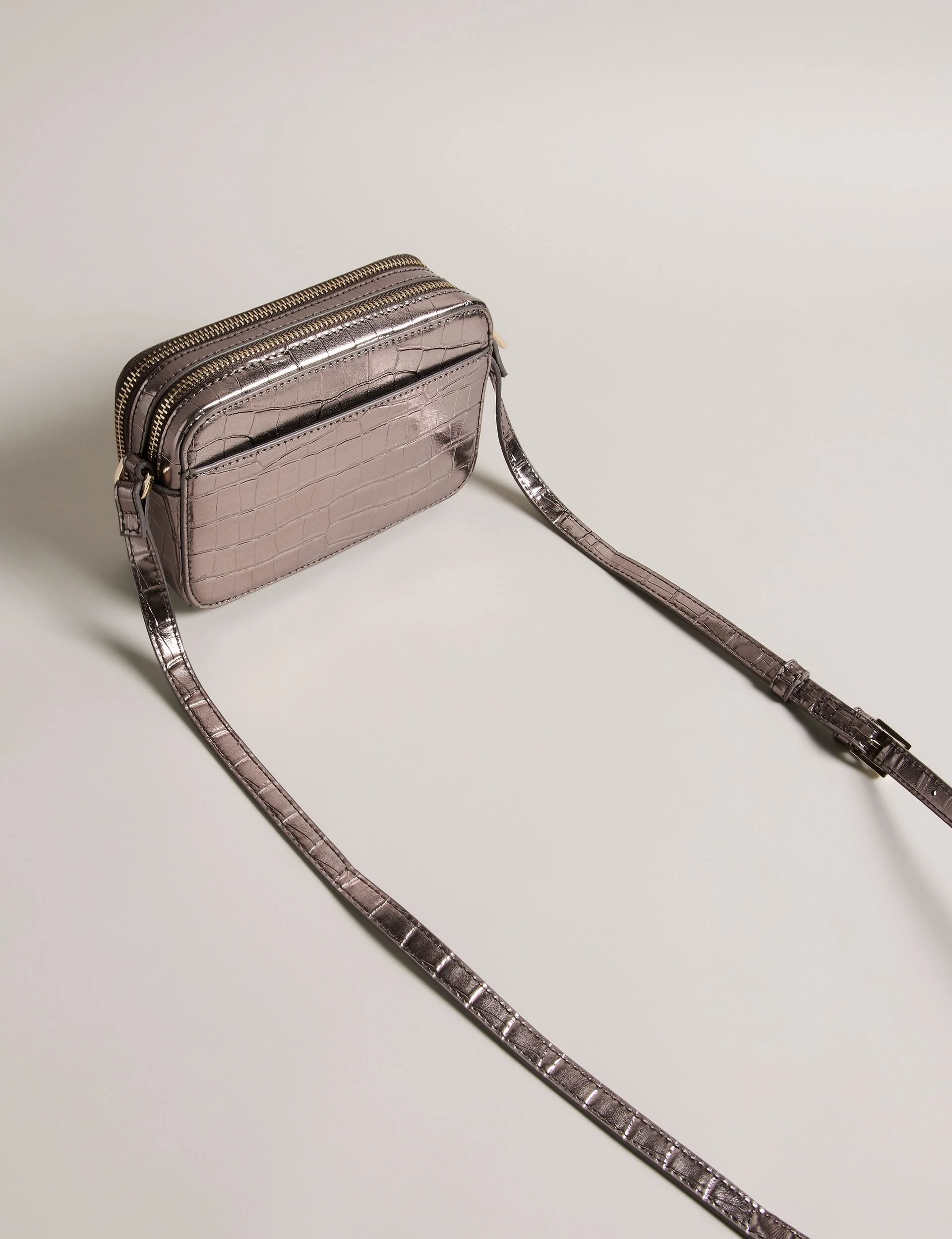 STINA | GUNMETAL - Image 4