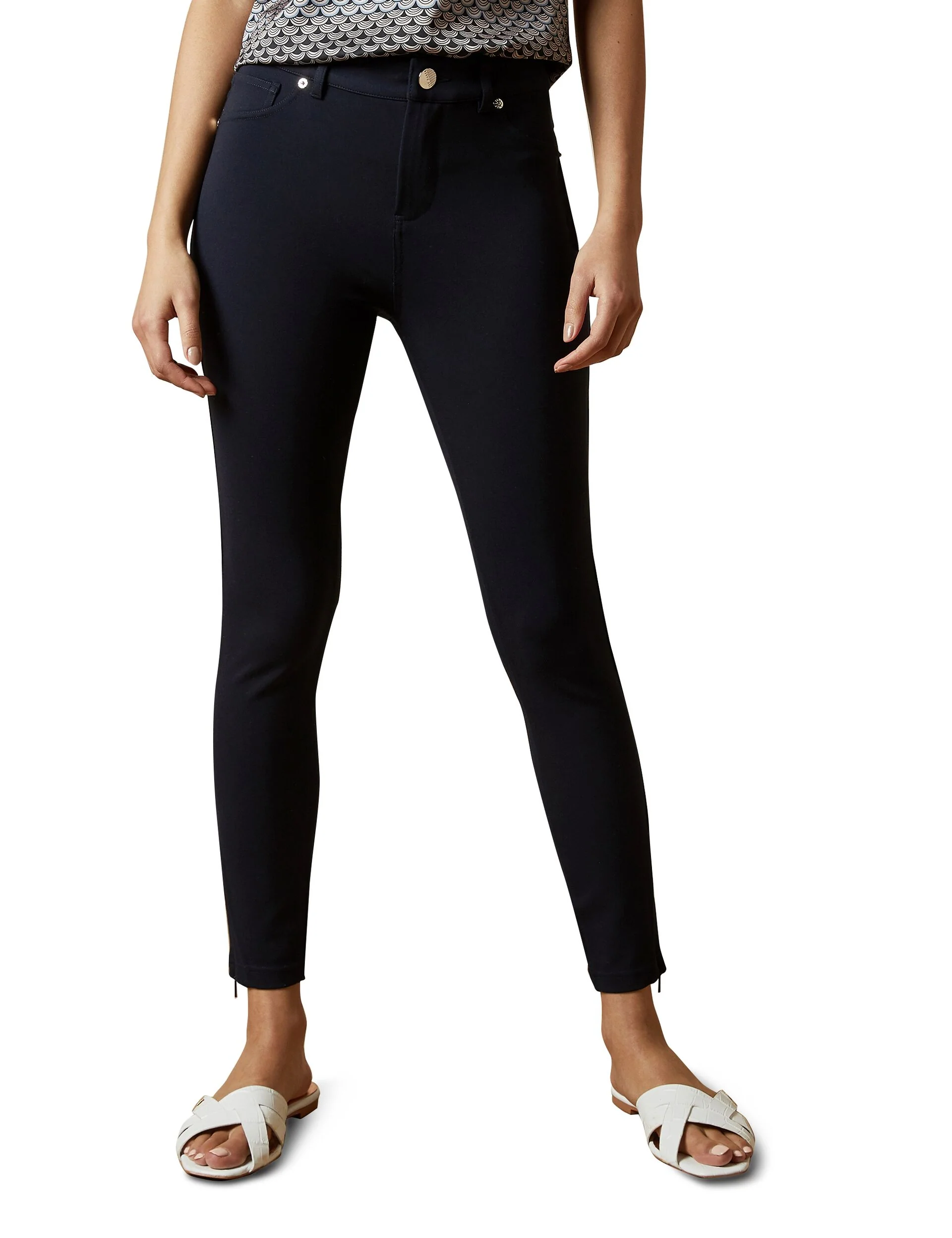STRENTI | DARK NAVY