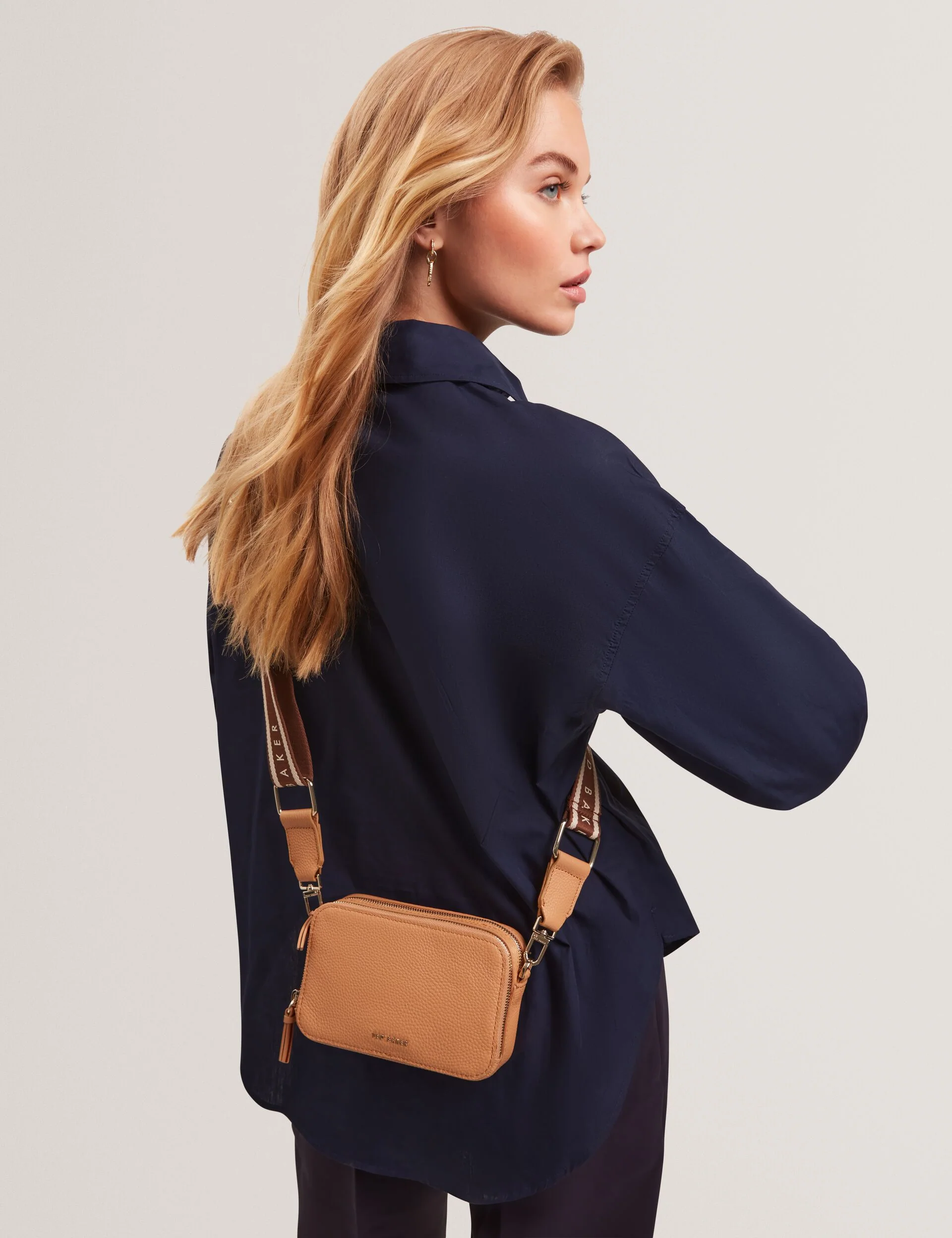 STUNNA | CAMEL - Image 2