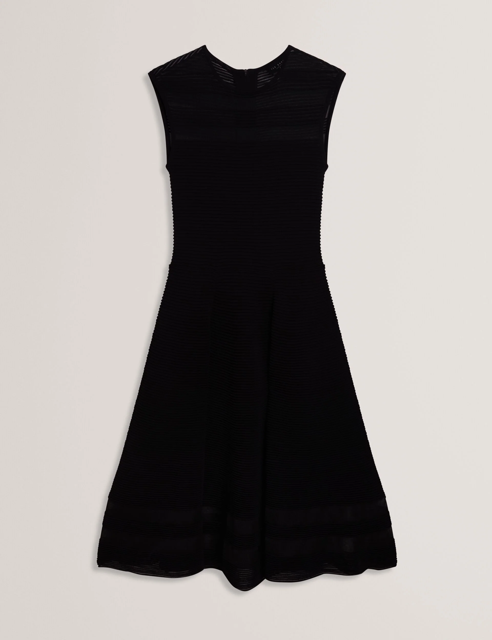 SUUSAAN | BLACK - Image 7