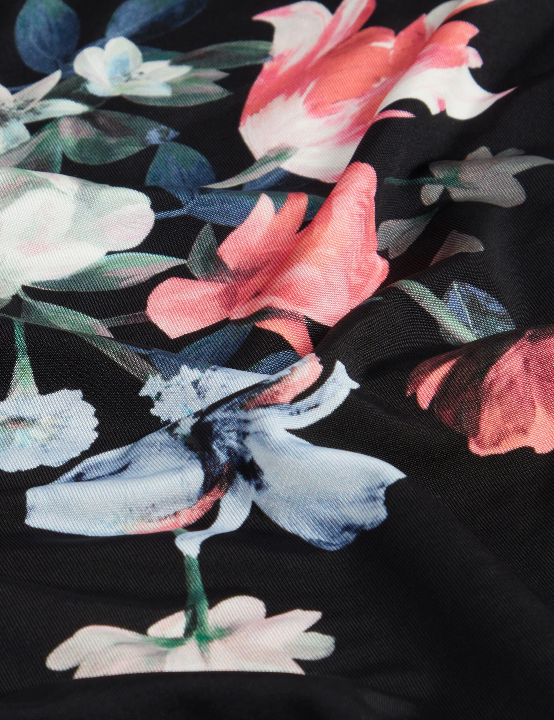 ALLOVER FLORAL T-SHIRT | BLACK - Image 3