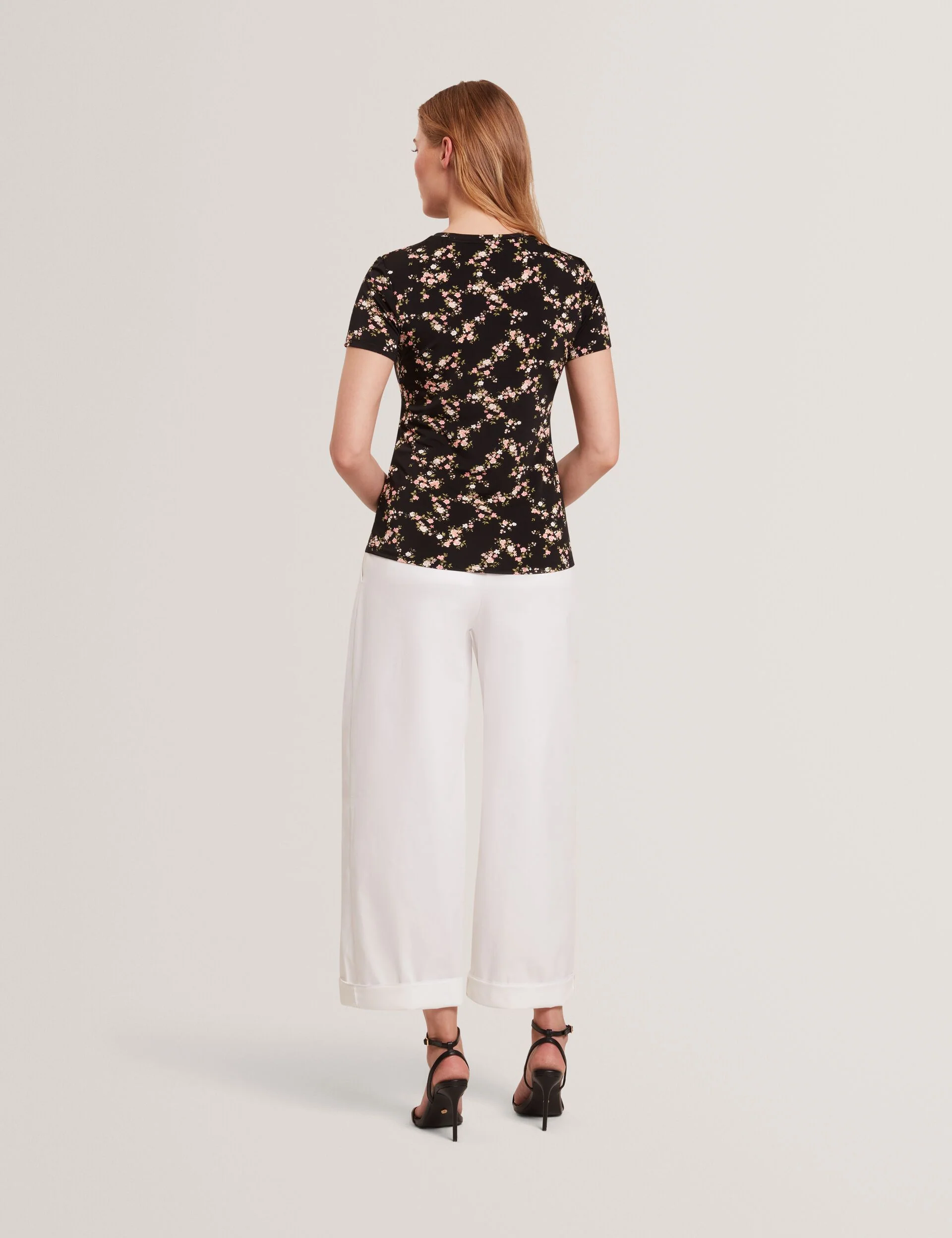 ALLOVER FLORAL T-SHIRT | BLACK - Image 6