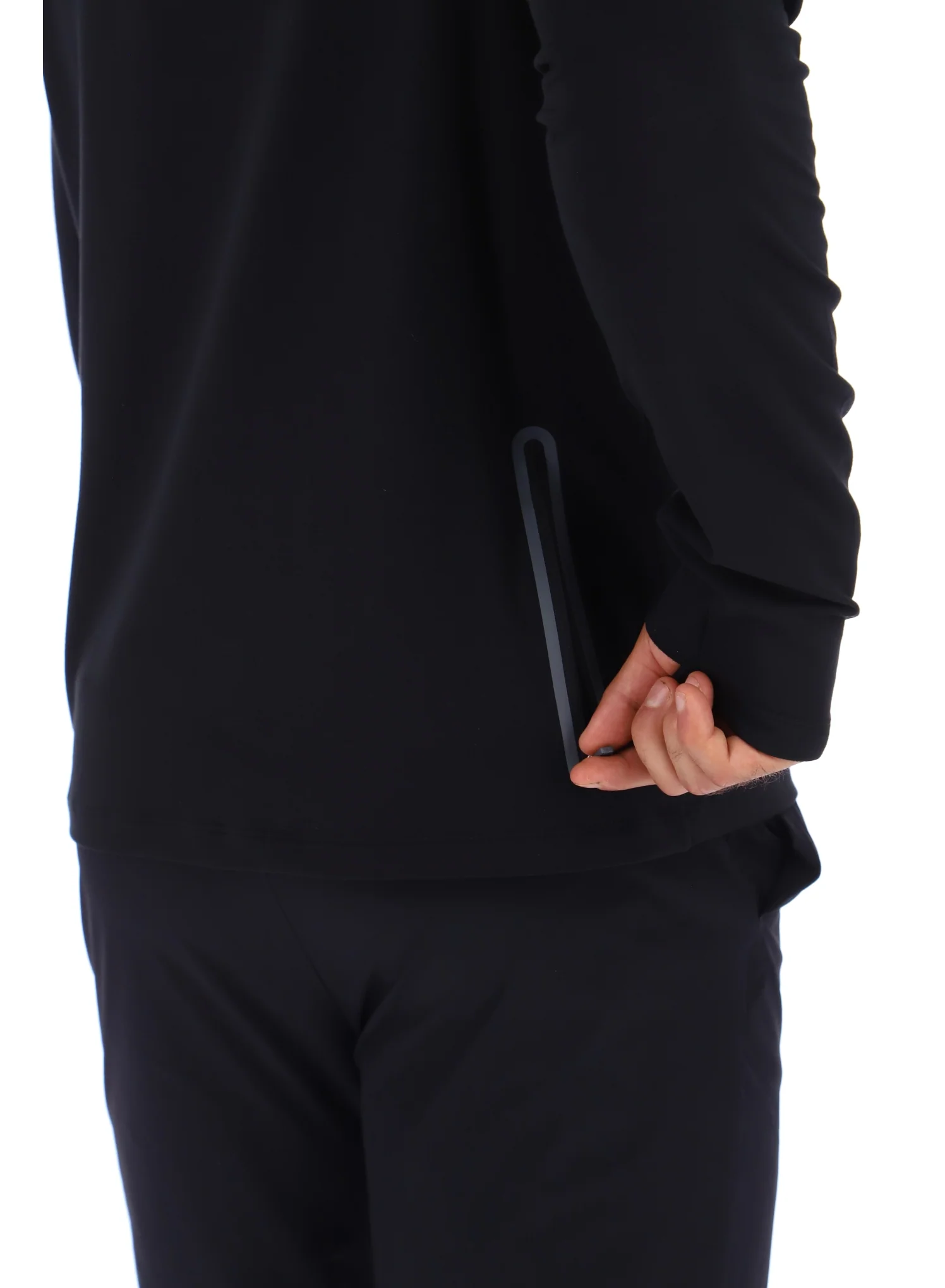 TOM | BLACK - Image 3