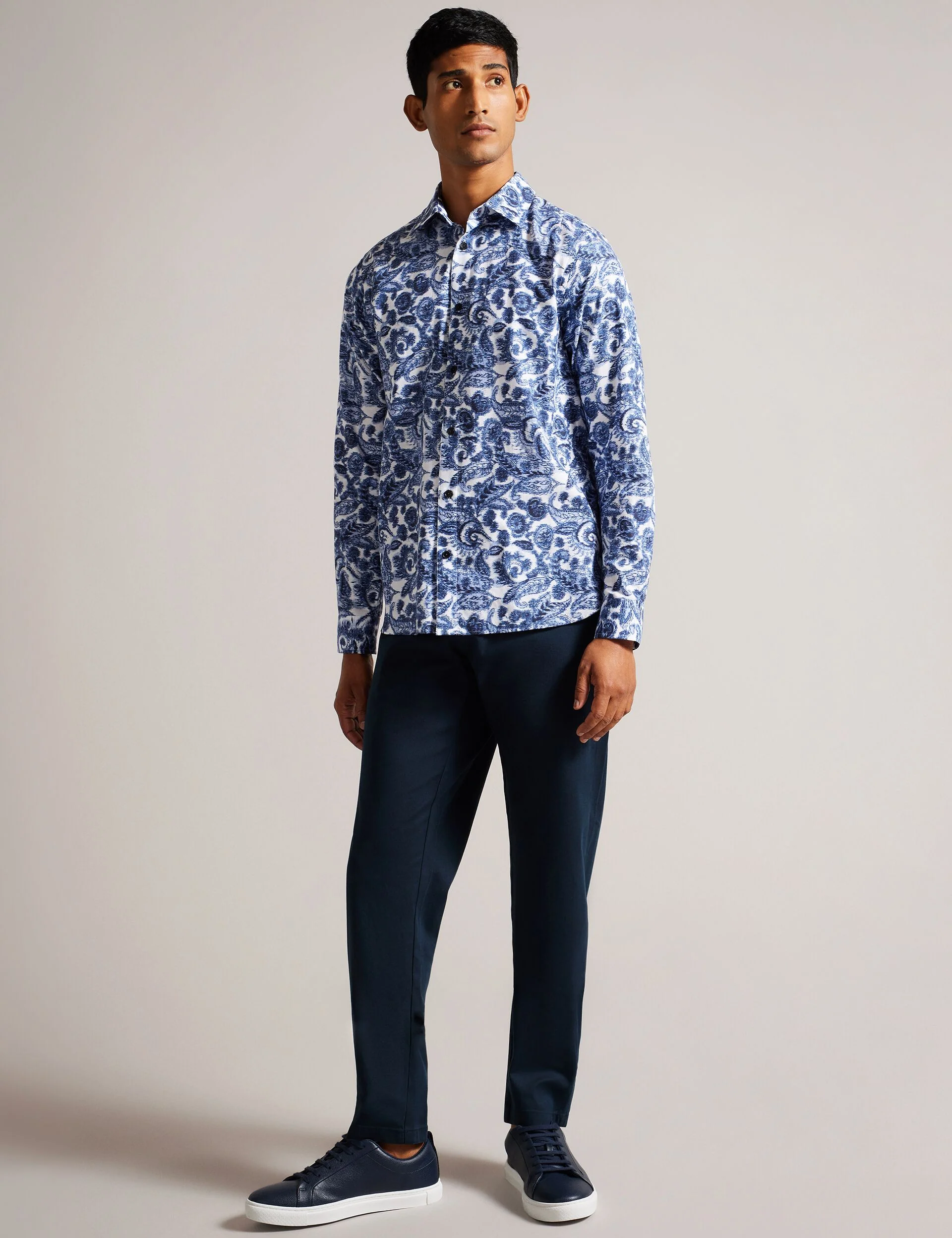 ULDALE | WHITE - Image 2