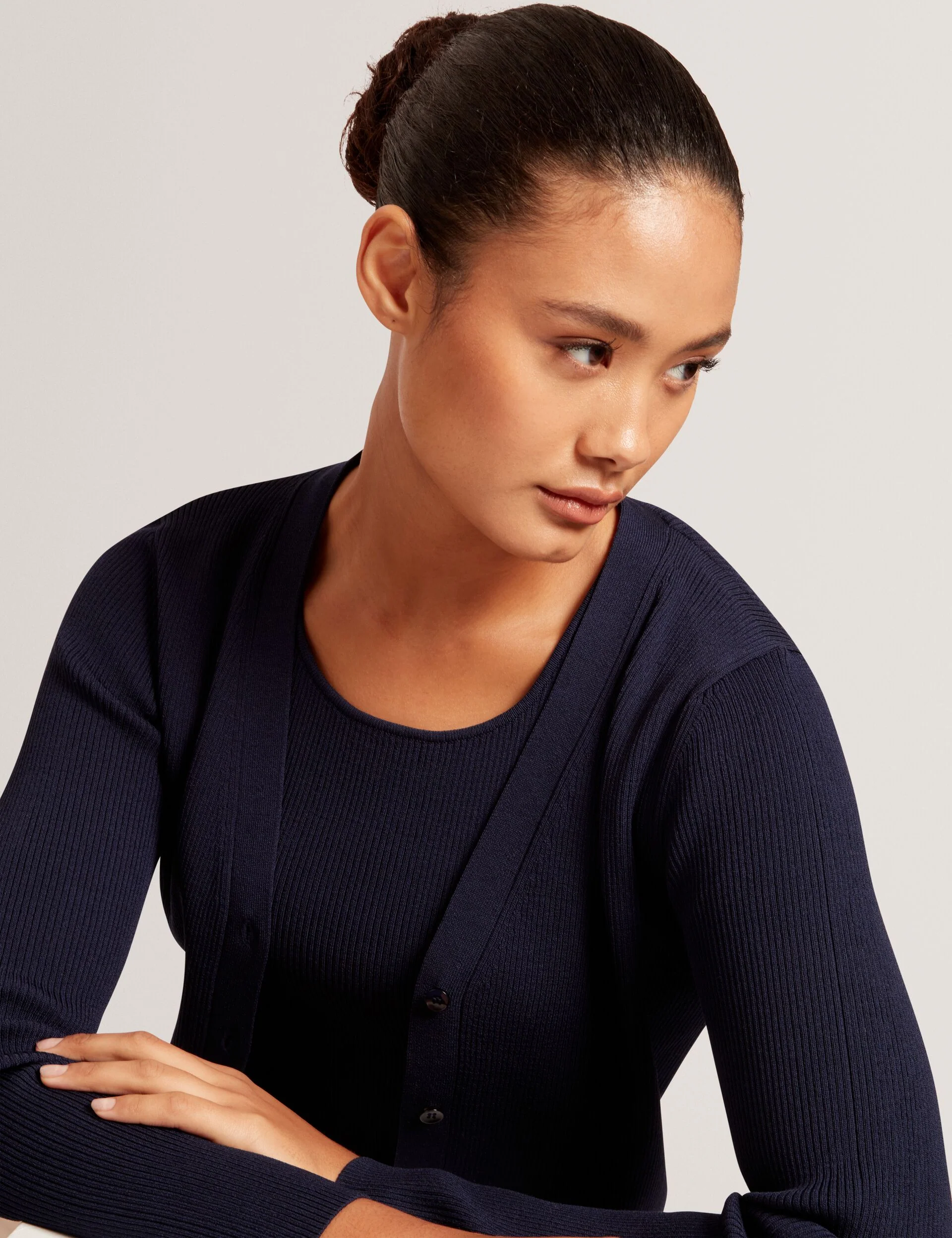 V-NECK CARDIGAN WITH RIB | NAVY - Image 7