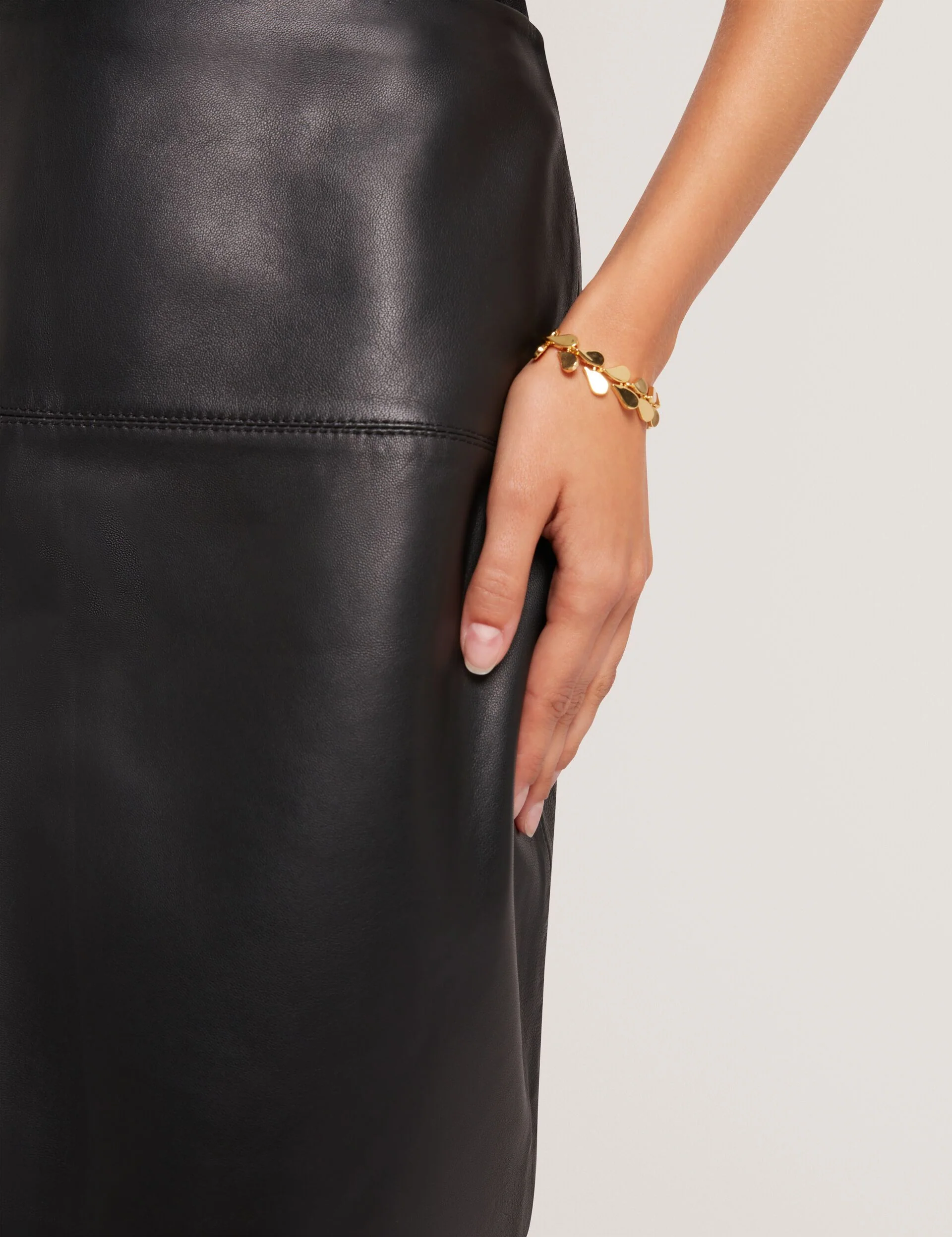 VALIAT | BLACK - Image 5