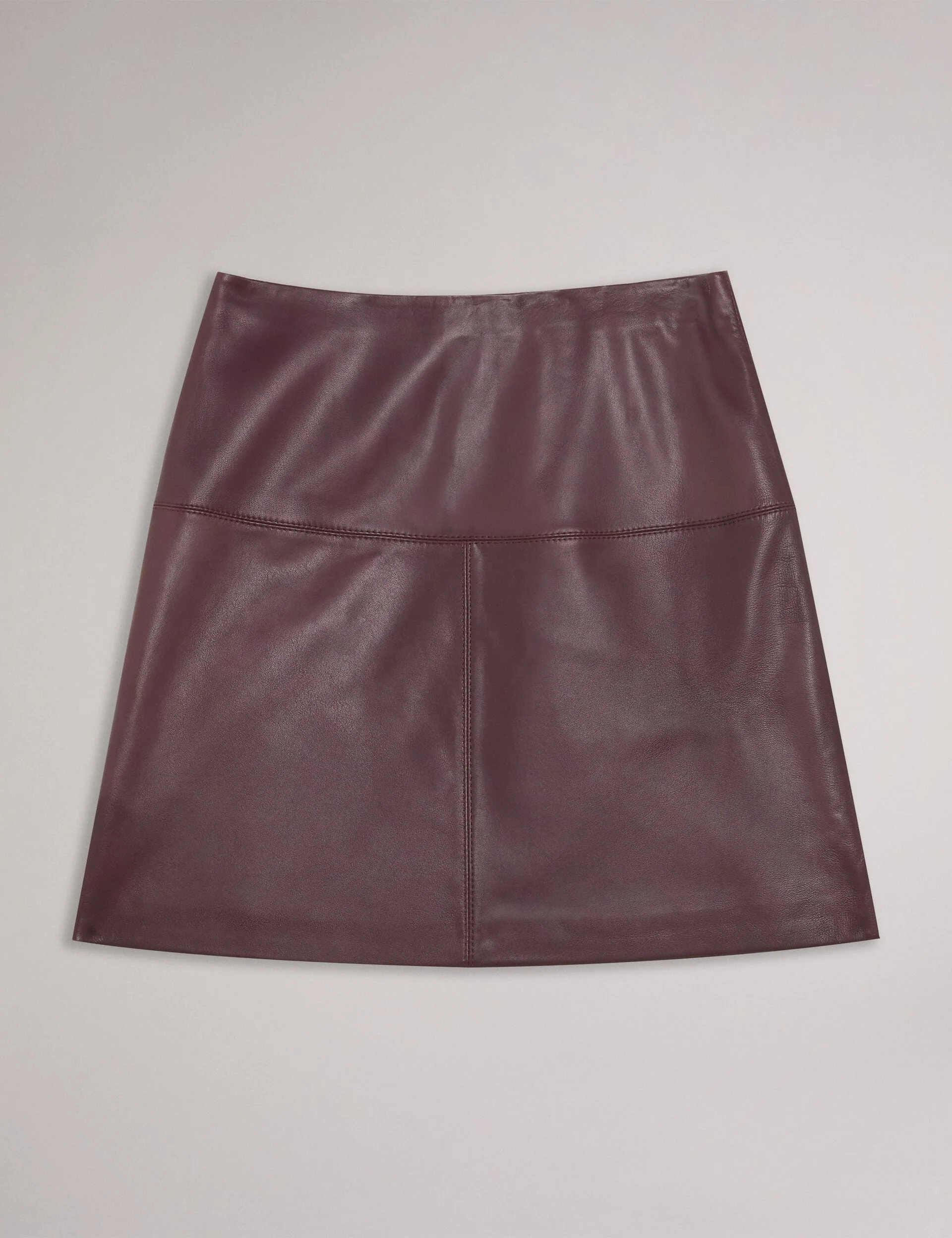 VALIAT | DARK RED - Image 6