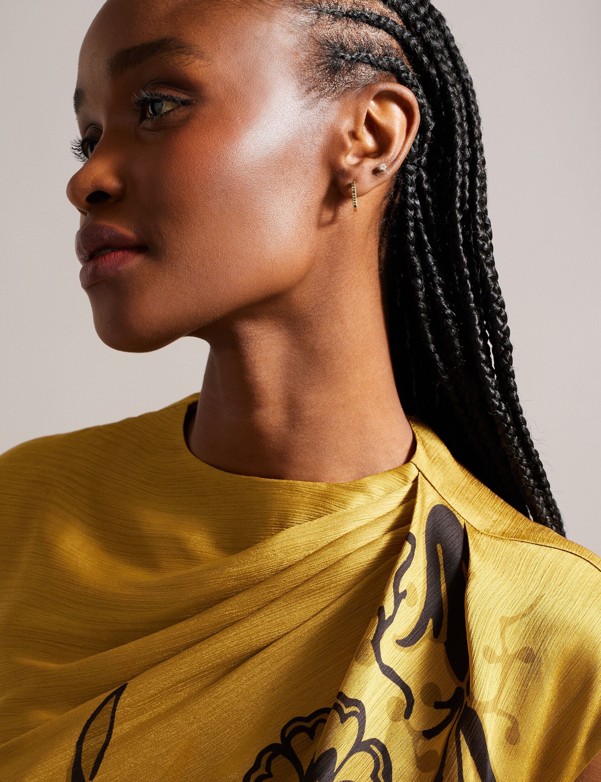 VALIREE | GOLD - Image 5