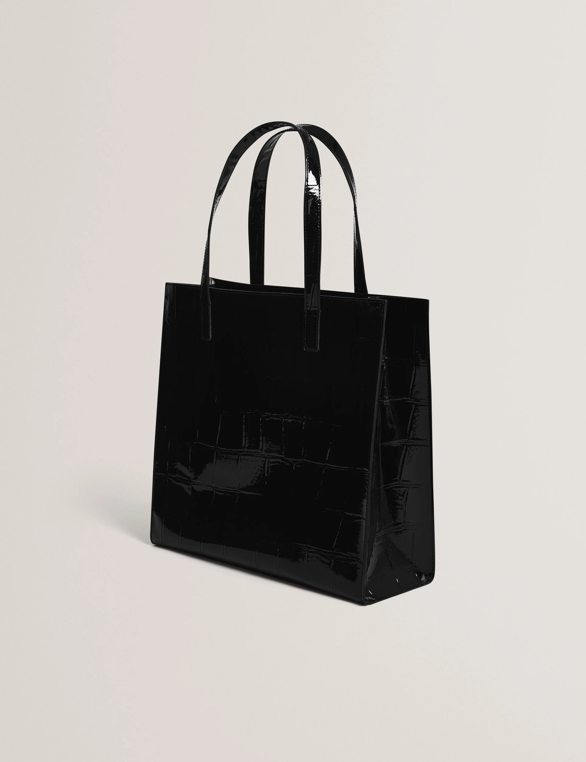 VANNDA | BLACK - Image 4