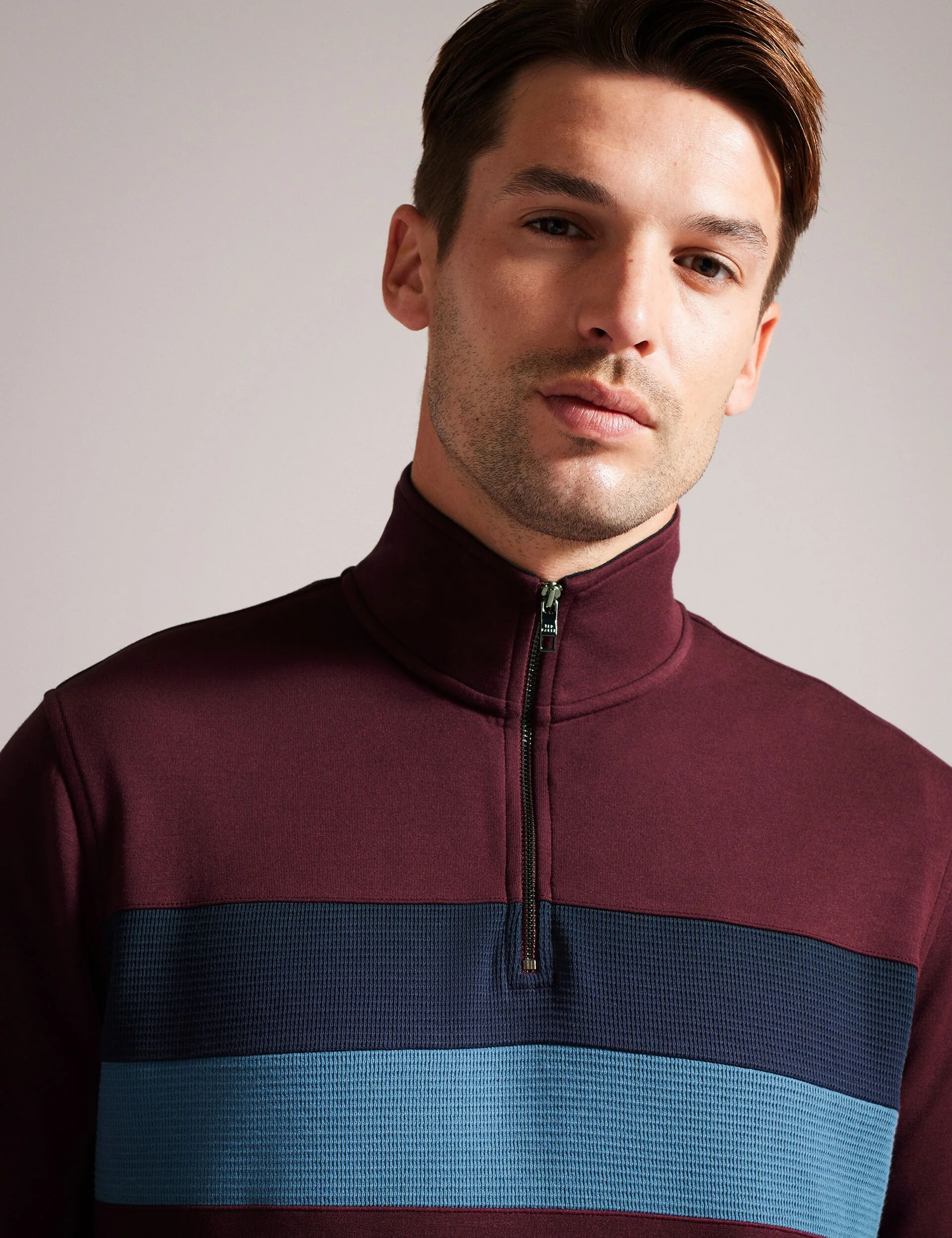 VELLER | MAROON - Image 4