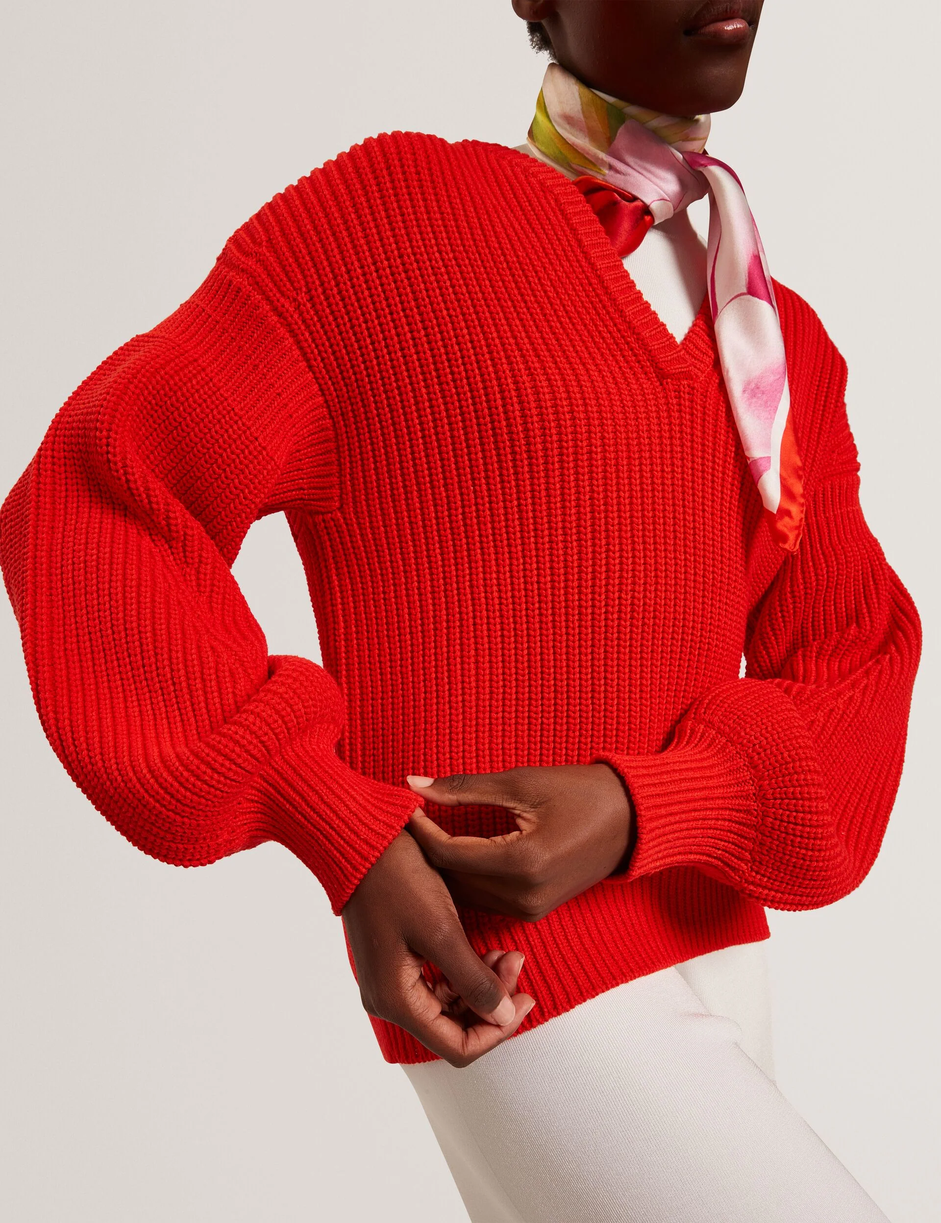 VELMEE | RED - Image 4