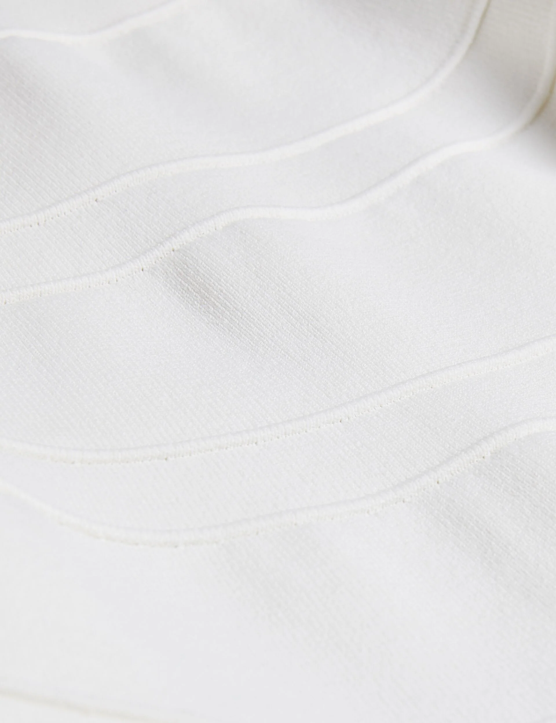 VELVEY | WHITE - Image 6