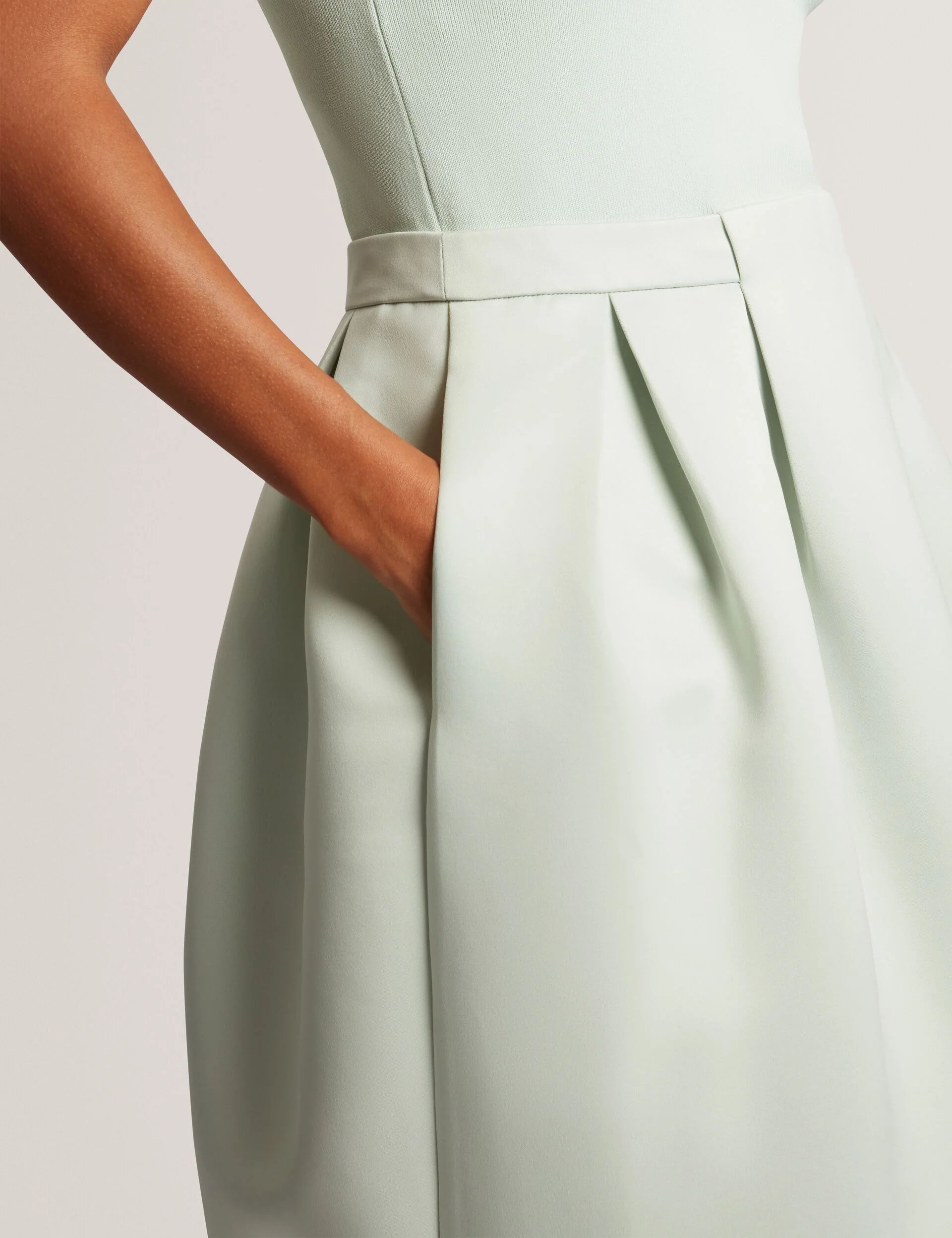 VERLENE | PALE GREEN - Image 4