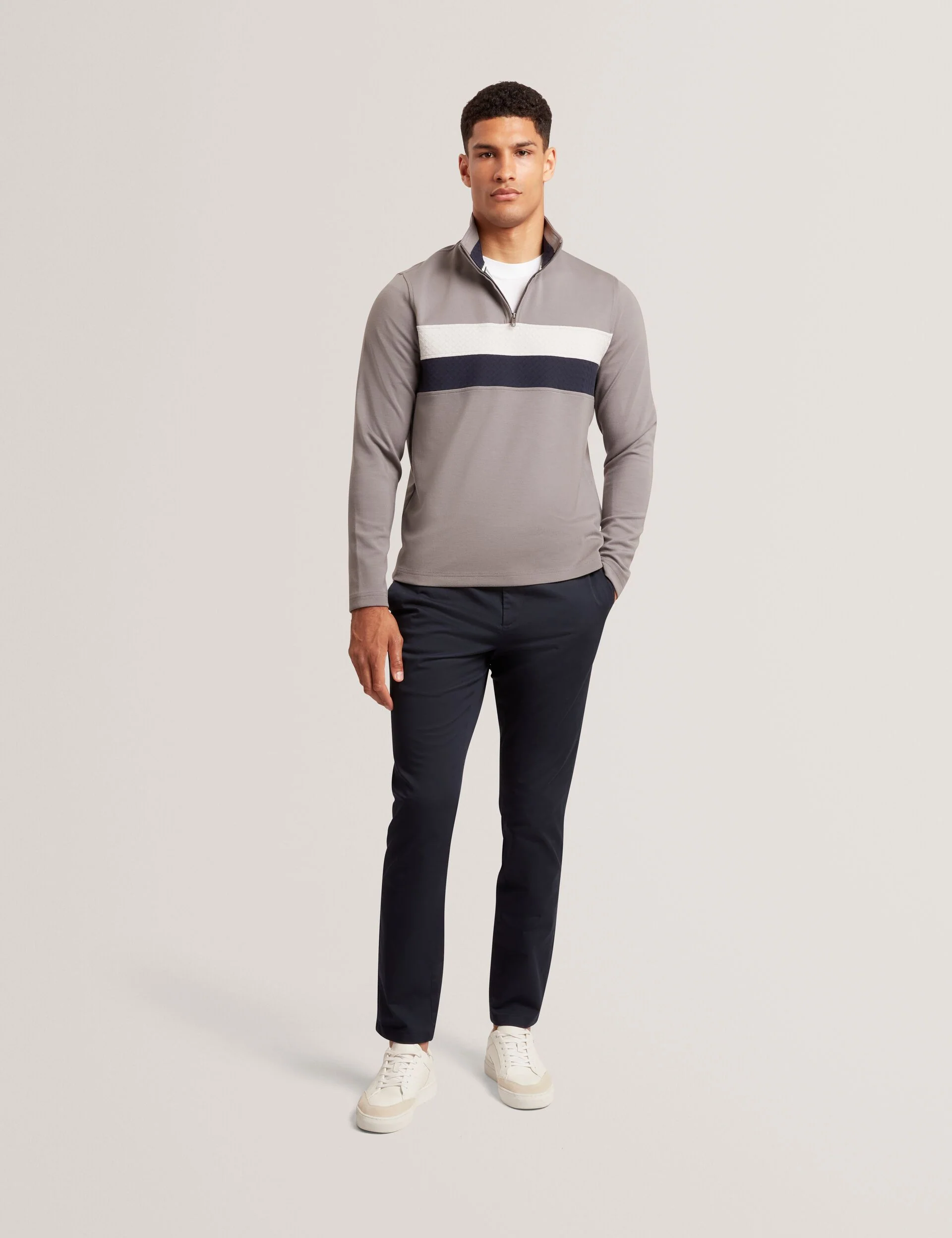 VIKTORO | DARK GREY - Image 2