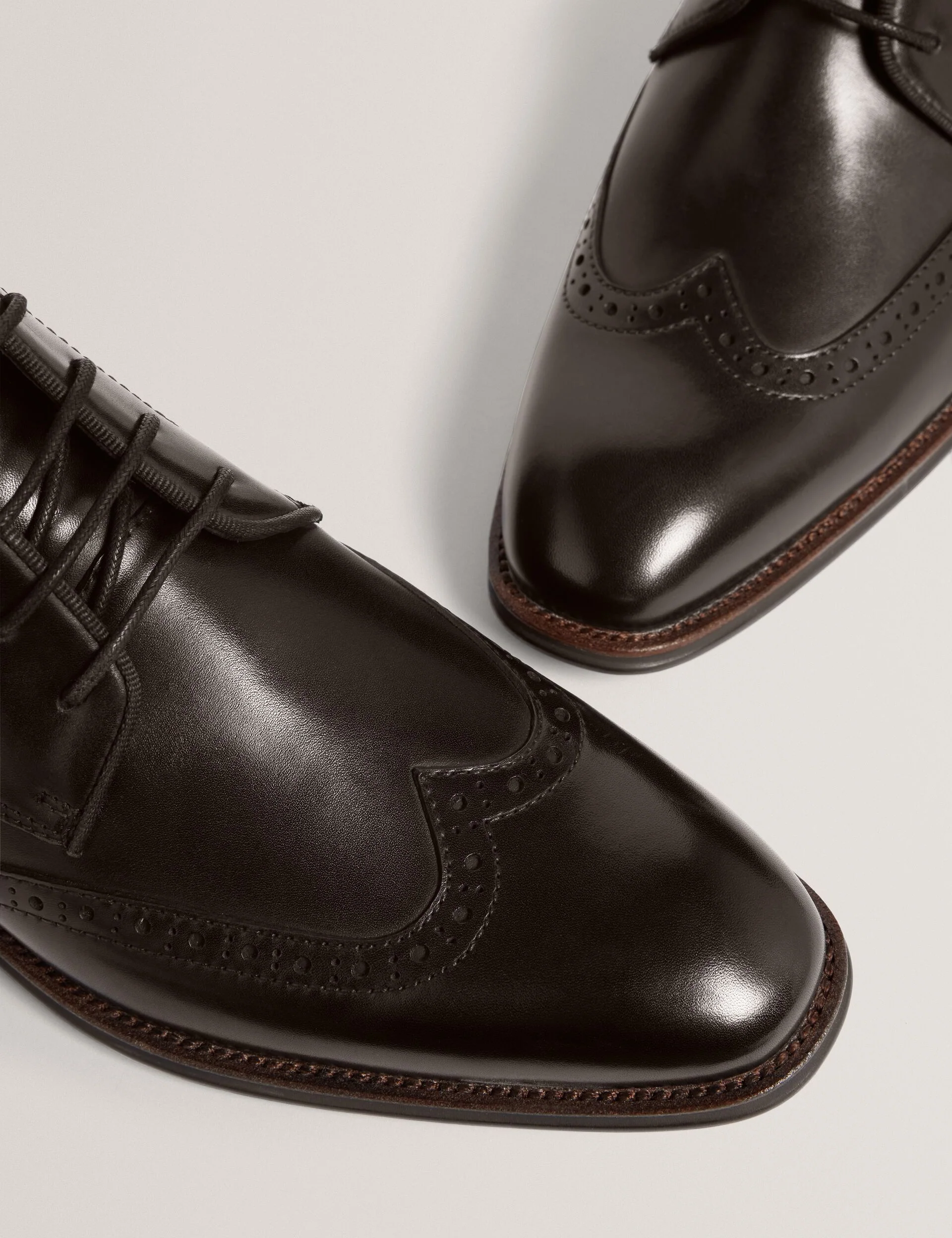 WALDEM | BLACK - Image 2