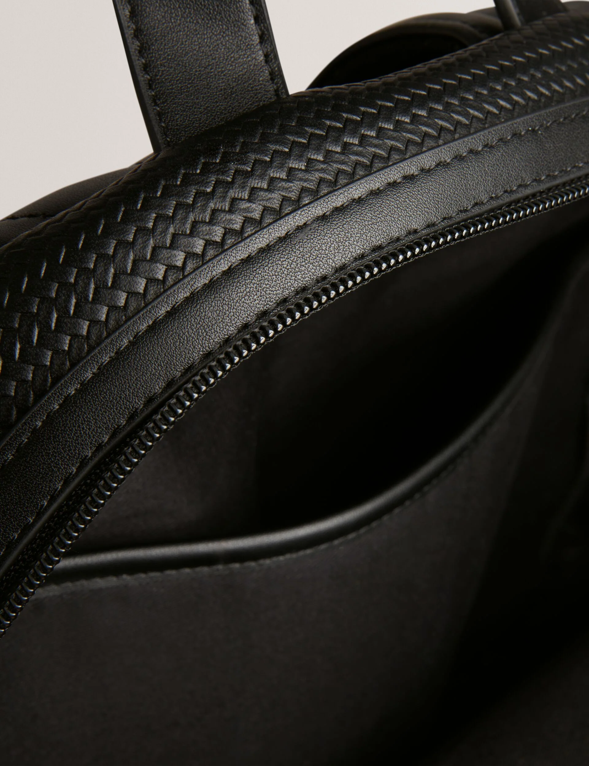 WALIIS | BLACK - Image 5