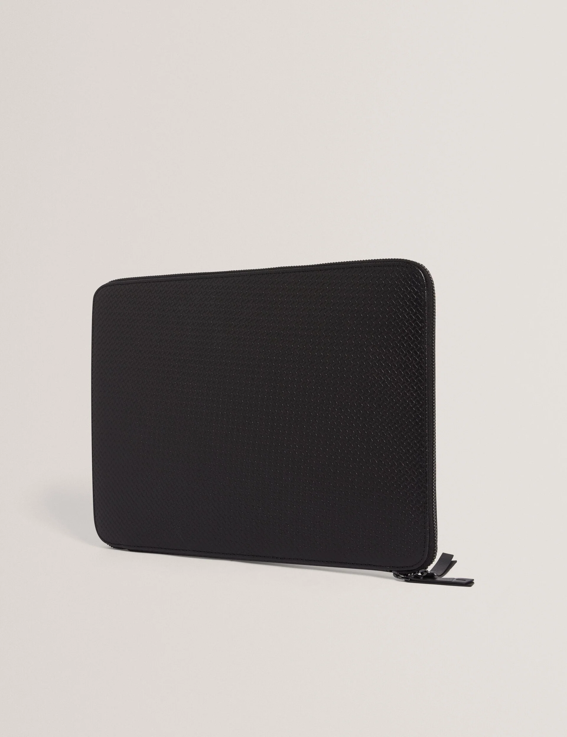 WILTONS | BLACK - Image 4