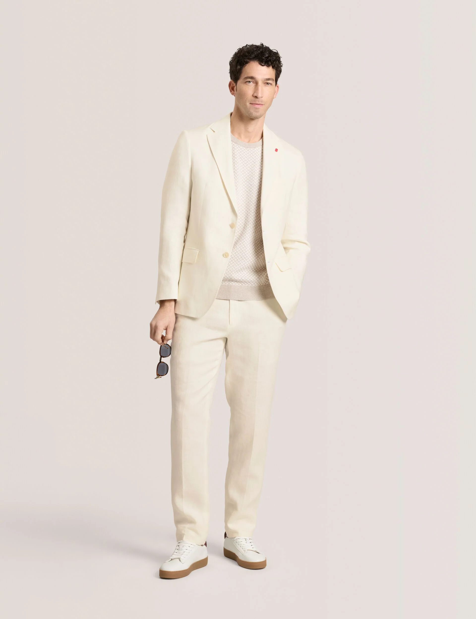 WINFRED | WHITE - Image 2