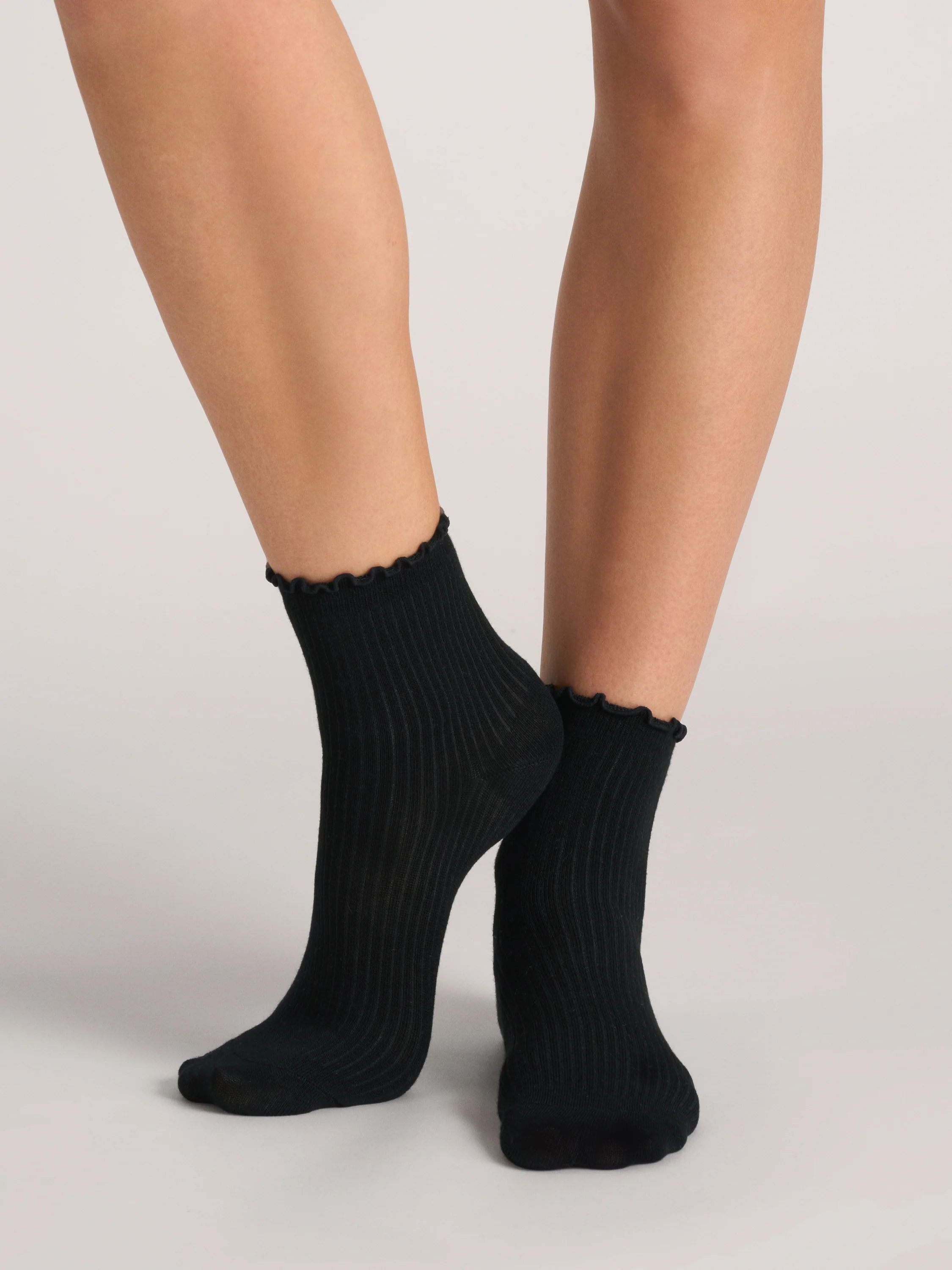 RUFFLE ANKLET | MID GREY - Image 4