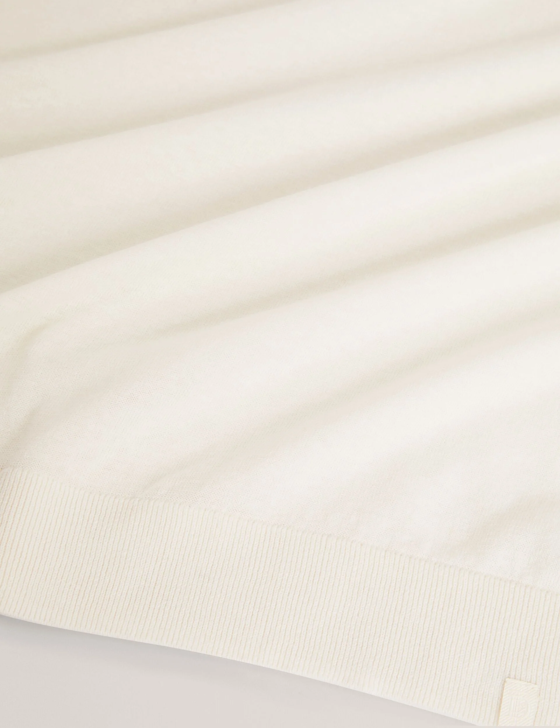 YAEN | WHITE - Image 3