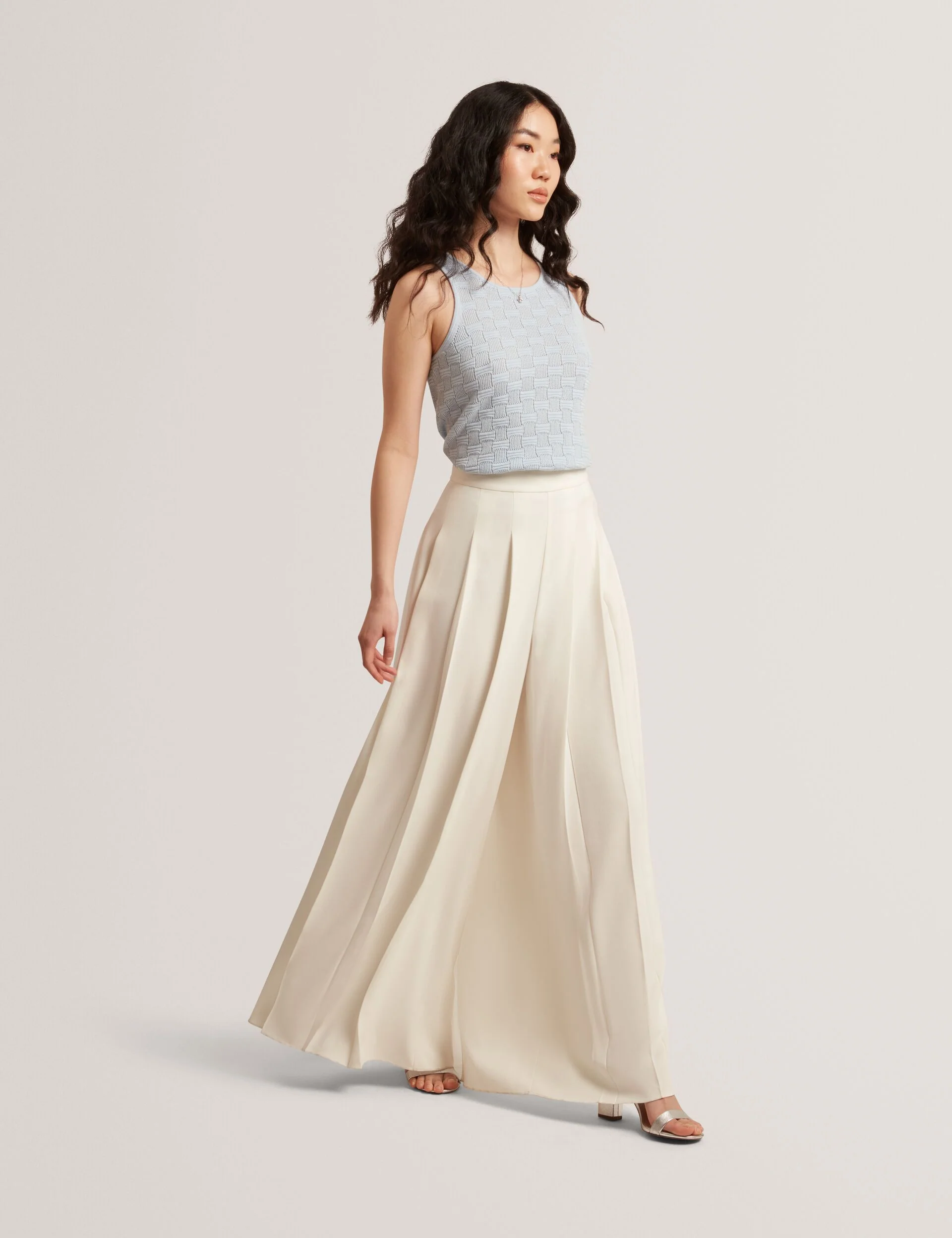 YUNA | PALE BLUE - Image 2