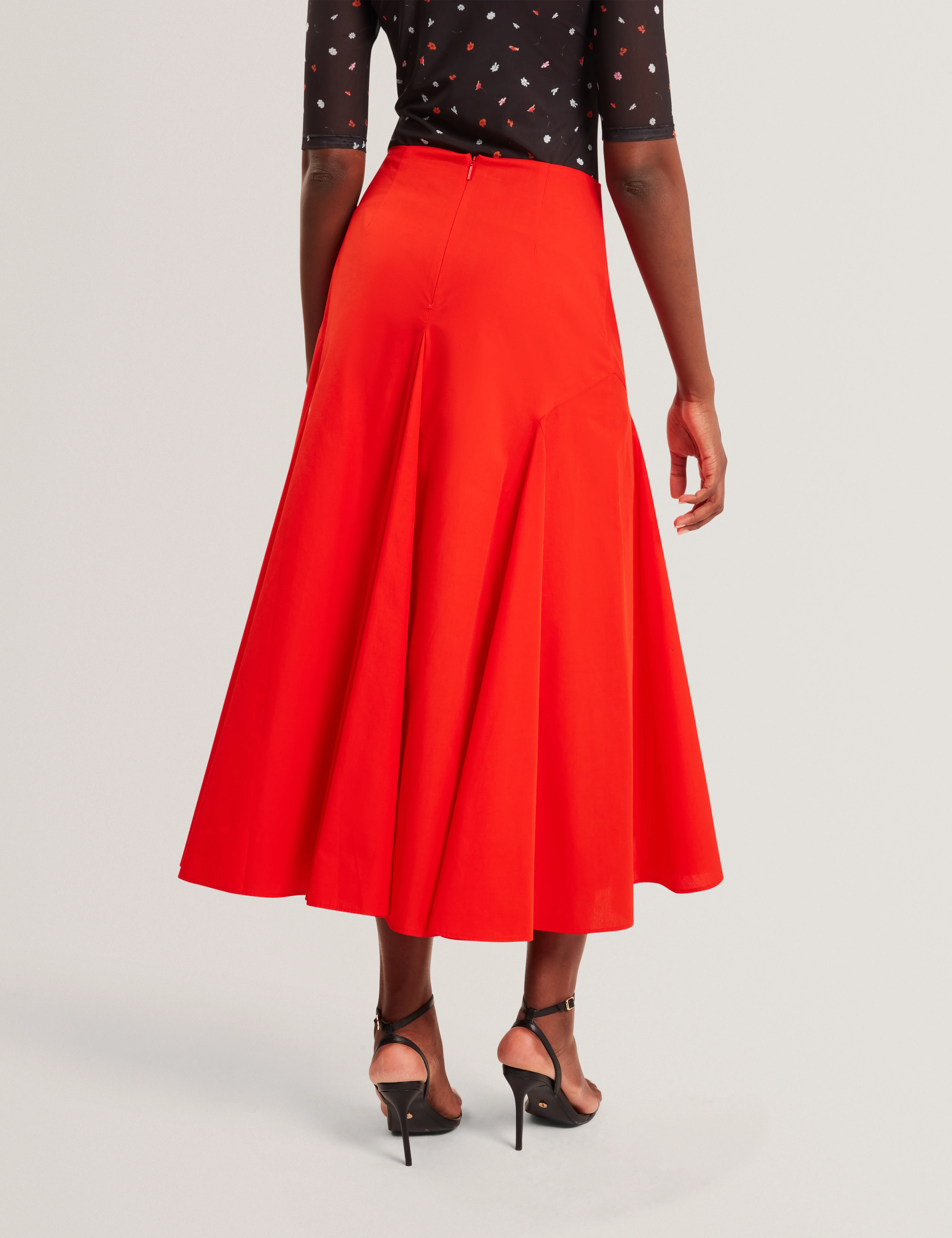 ZANZAH | RED - Image 5