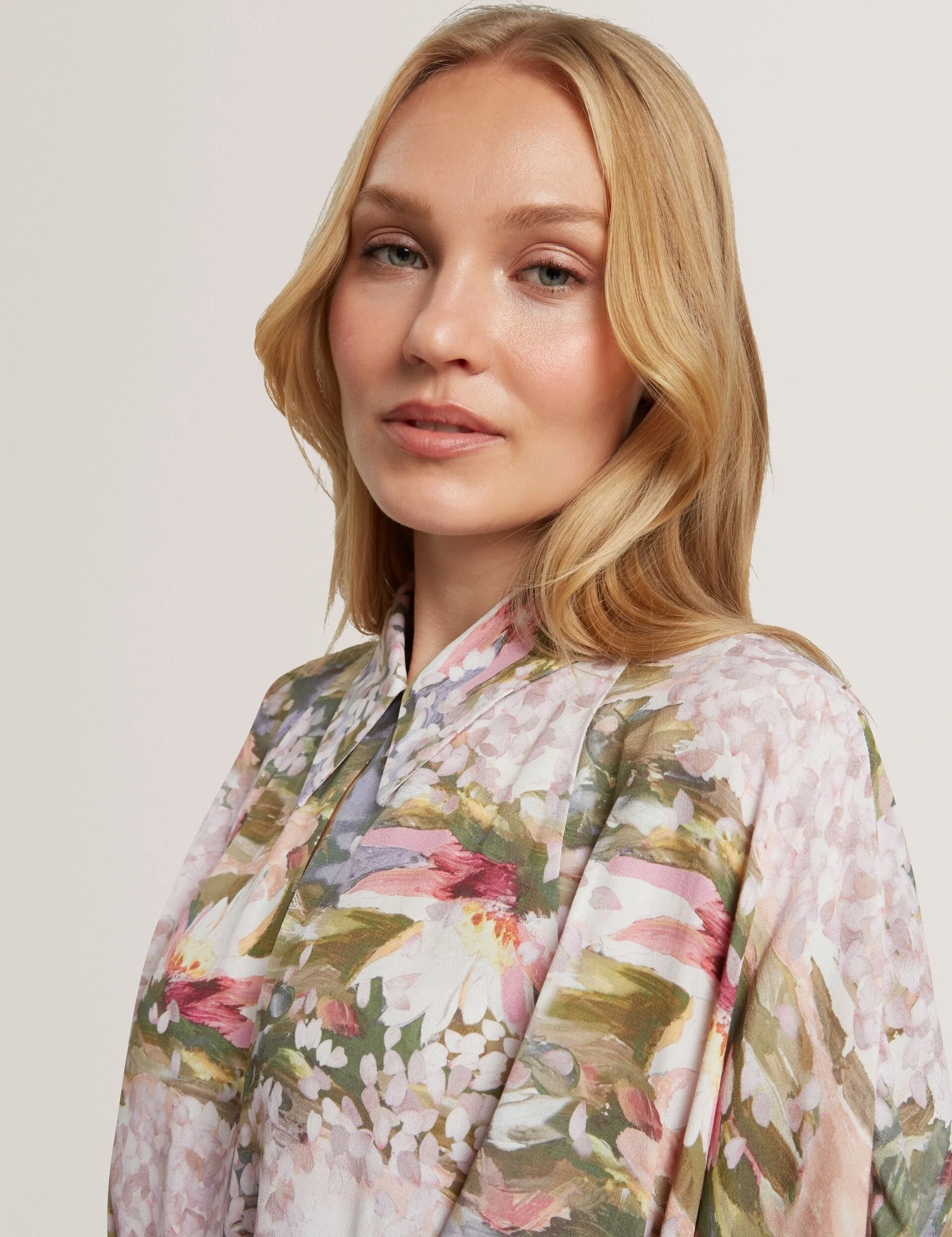 ZARLAH | LIGHT PINK - Image 4