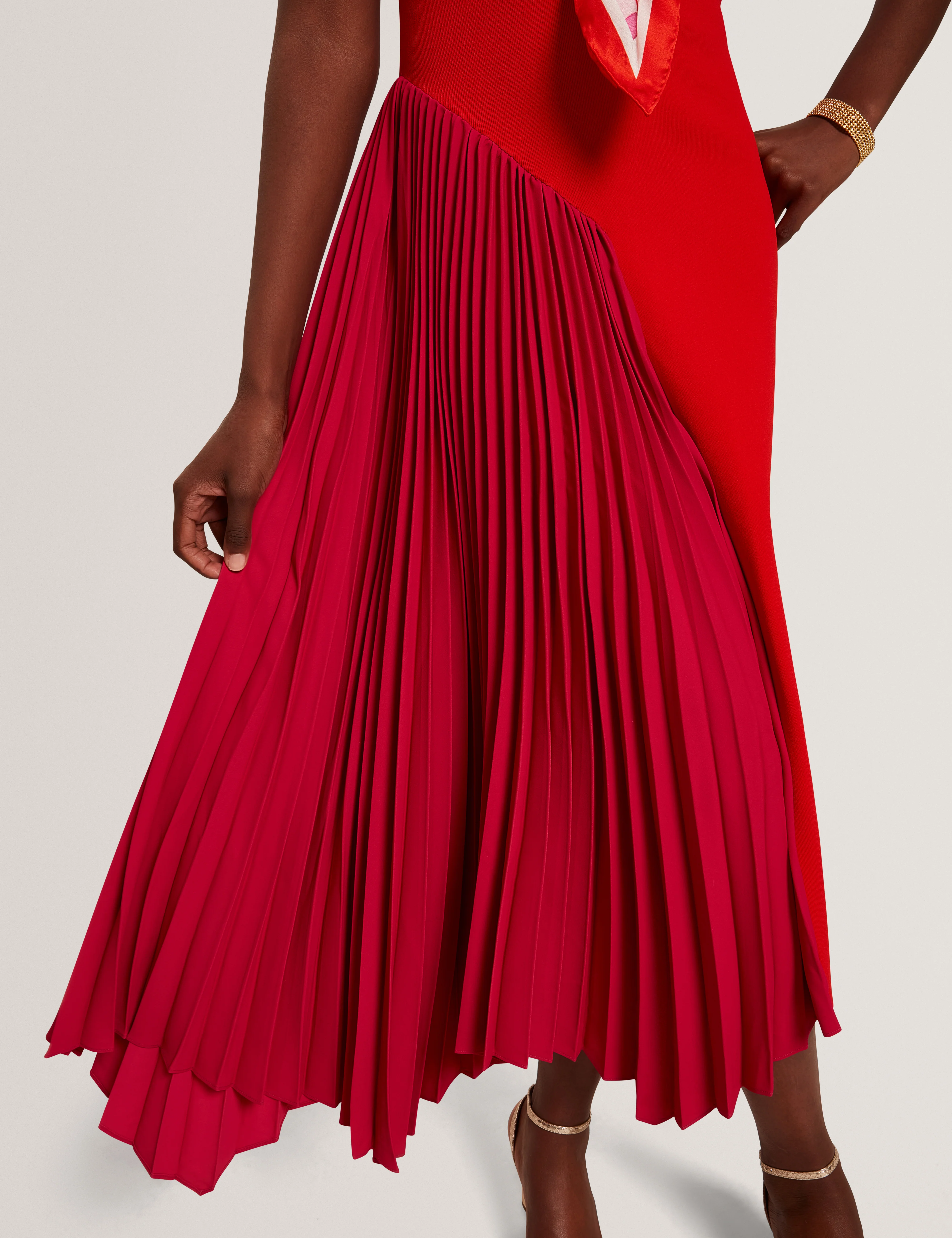ZEERA | RED - Image 4